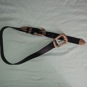 1 black belt and 1 brown belt